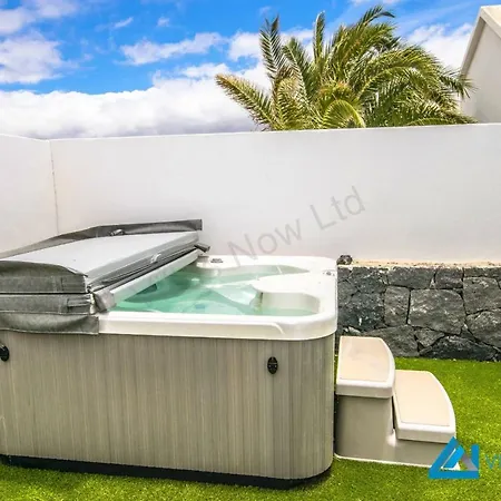 Villa Alegranza - Lh190 By Now Ltd *